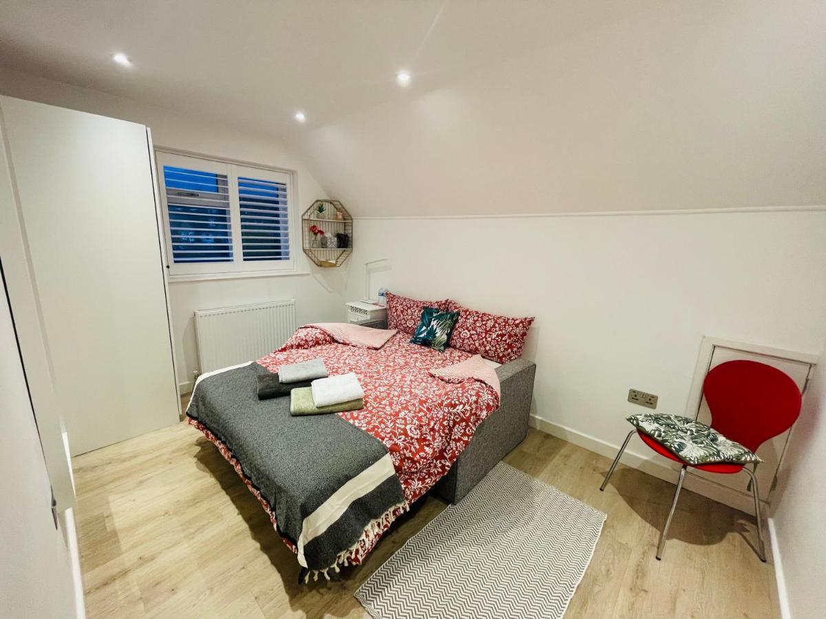 Rooms In A Beautiful House With Free On St Parking Brighton Eksteriør bilde